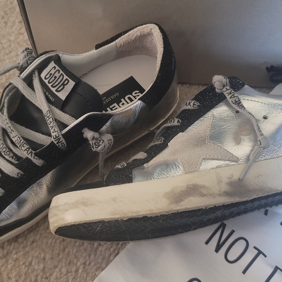 ❌️ SOLD ❌️ Golden Goose Superstar Sneakers (EU 36) - Picture 4 of 13
